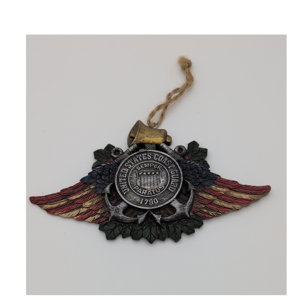 United States Coast Guard Semper Paratus 1790 Badge Ornament Militaria